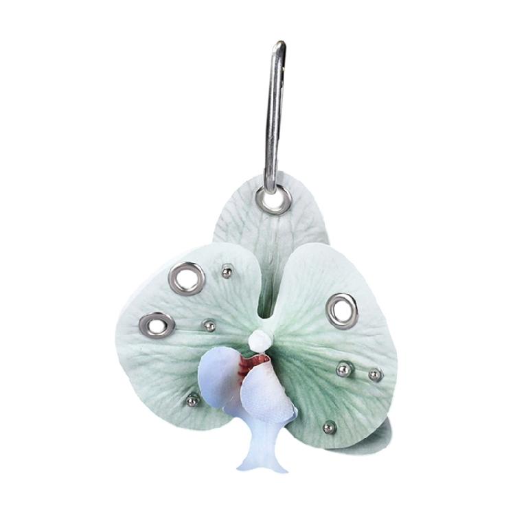 

Modern Floral Accent Key Ring With Polished Beads Thoughtful Surprise For Family Or Colleagues Special Occasions зелений
