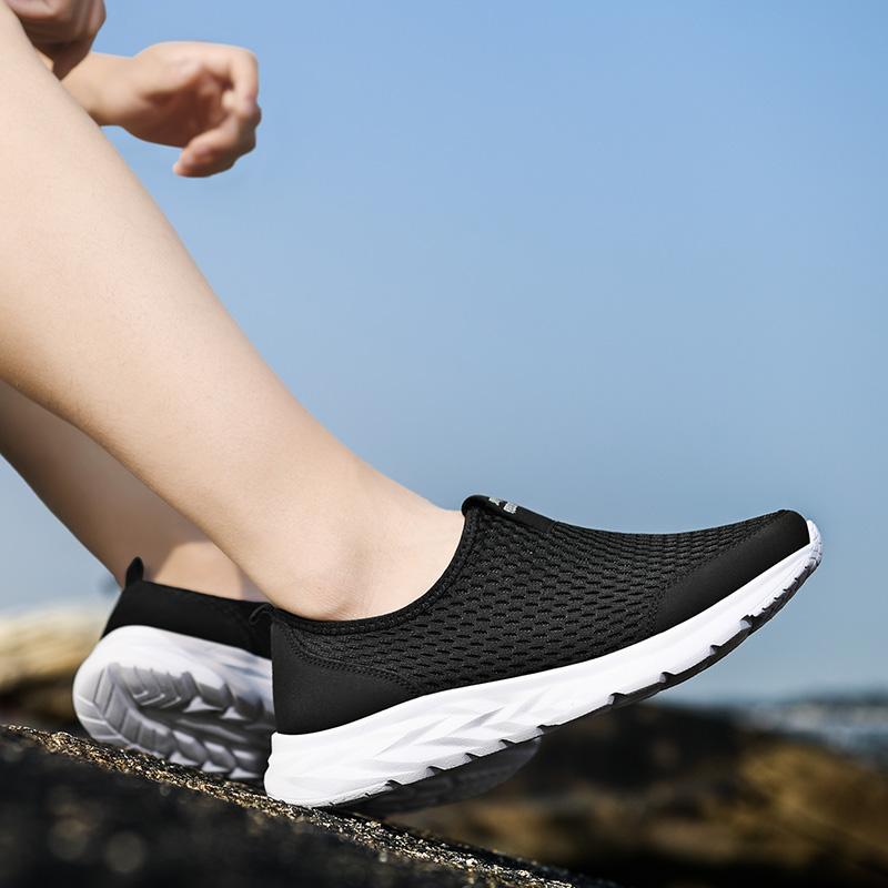 Summer Ultra-Lightweight Men's Large-Size Casual Sports Shoes, EVA Lightweight Running Shoes