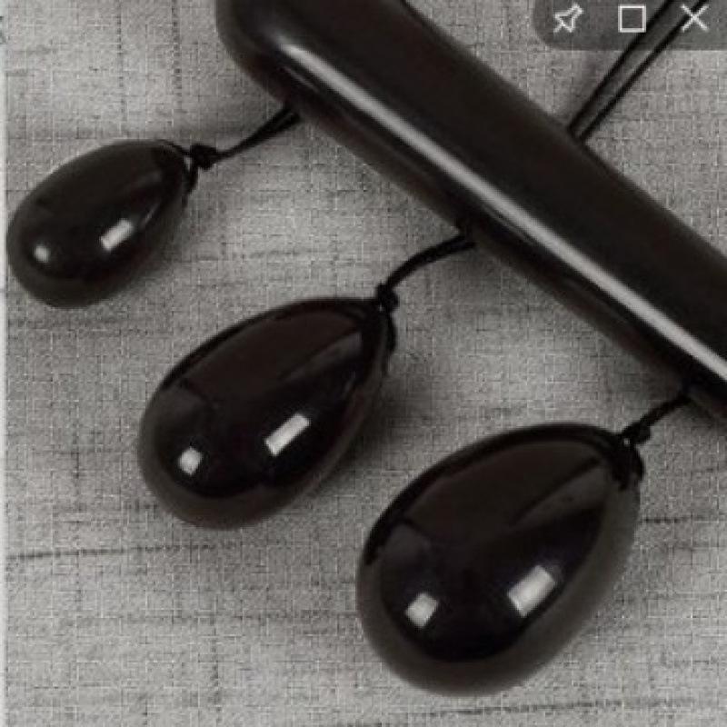 

Набір яєць Йоні з рожевого кварцу: Кришталевий Камінь Яйцеподібний Післяпологове Відновлення та Масаж Натуральний Нефрит Чотири Предмети Подарункова Коробка