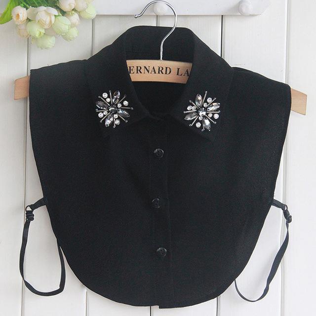 22 Styles White/Black Women Fake Collar Shinny Beaded Detachable Collars Half Shirt Blouse Sweater False Collars Female Faux Col