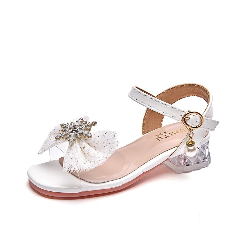 

Girls shoes, children s princess sandals 2025 new summer summer models, little girls, middle-aged and older children, baby soft soles, foreign style 38 (shoe inner length 23CM) белый