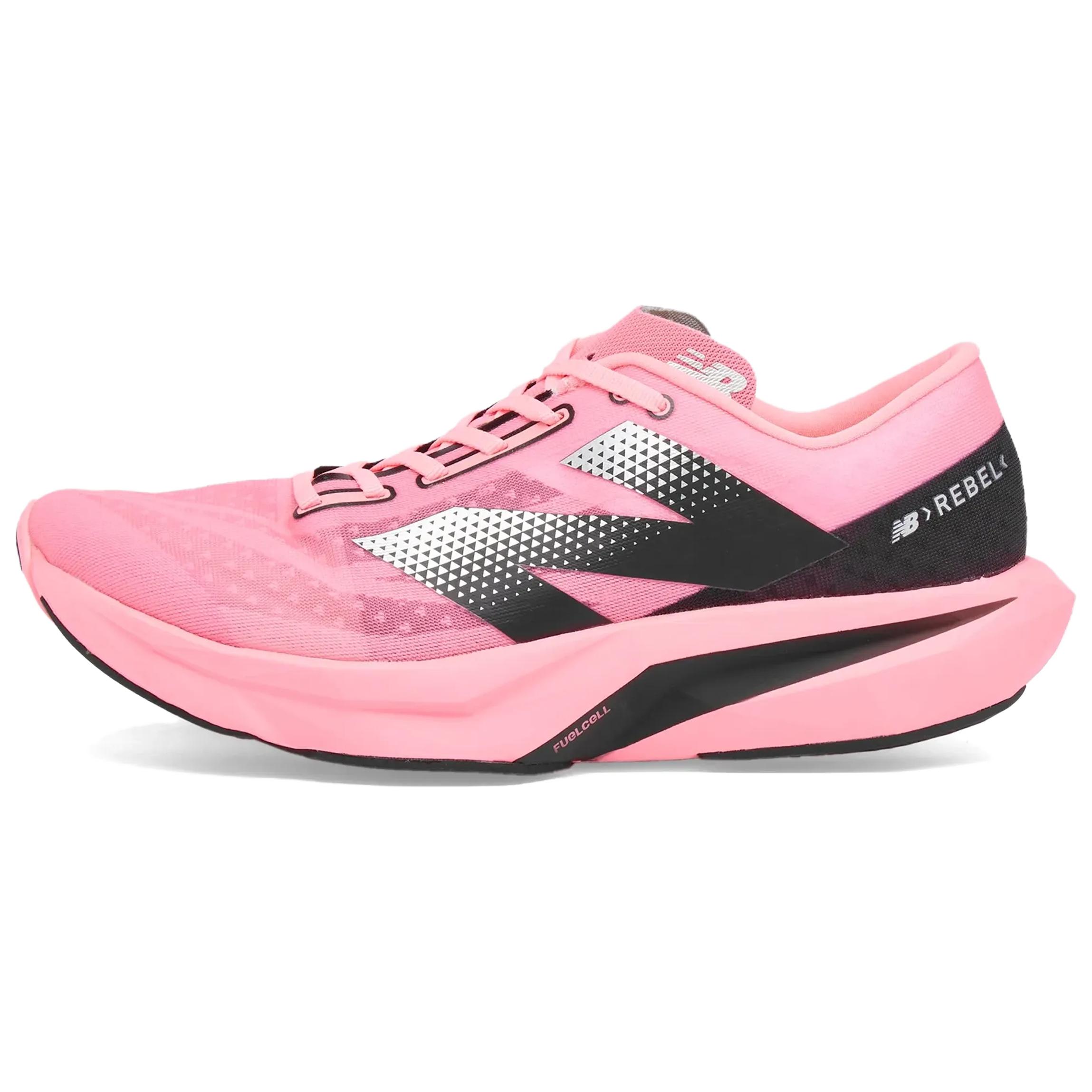 

FuelCell Rebel New Balance v4 Ультра-розовый MFCXCP4 42.5