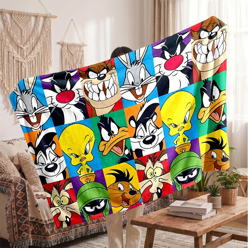Looney Tunes Printed Flannel Blanket, Skin Friendly Warm Throw for Indoor Couch Bed Daily Use