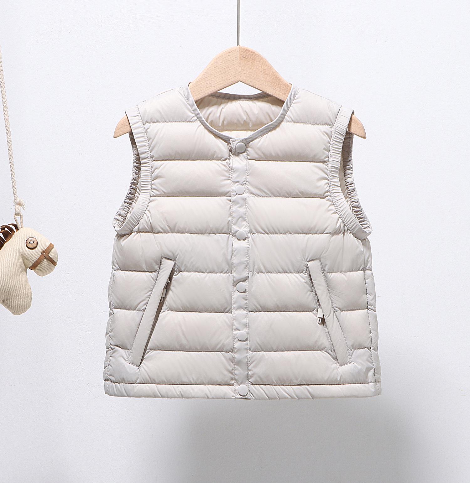 

Kids Lightweight 90-Down Vest, Boys & Girls School Uniform Outerwear 110cm брудно-білий