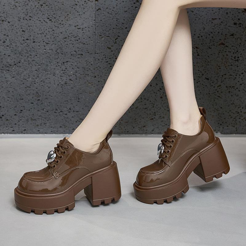 Loafers women's autumn 2025 new thick-soled thick-heeled inner height-increasing women's shoes versatile British style round head small leather shoes