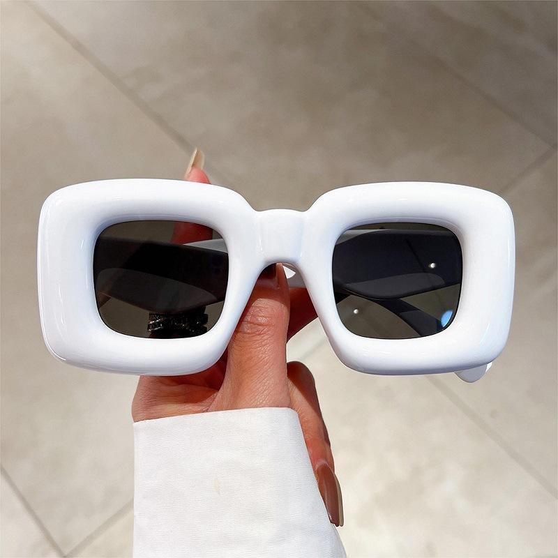New Women Square Sunglasses UV400 Funny Rectangle Sun Glasses Fashion Street Personality Gafas De Sol