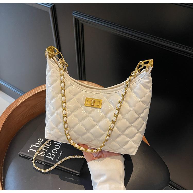 Underarm bag Bucket bag Women's new versatile shoulder messenger bag Women's niche diamond chain Women's bag Small