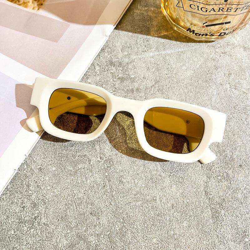 

Vintage Small Frame Square Sunglasses Women For Men Classic Small Frame Trending Sun Glasses Uv400 Brand Designer Eyewear 1PC