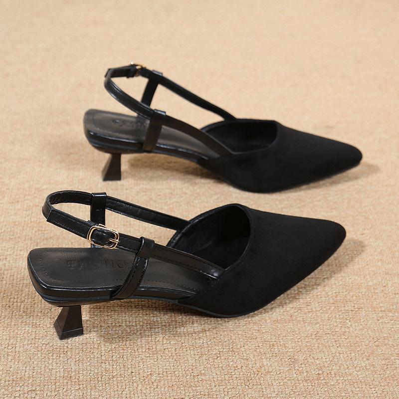 Französische schöne High Heels 22 neues Sommer-Druckdesign Nischen-Temperament Spitze Dünner Absatz Tasche Kopf Sandalen