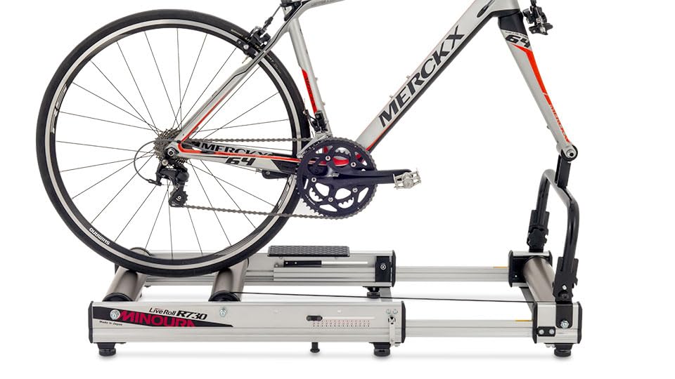 Minoura LiveRoll R730/R730R Action Bridge, QR/Thru Compatible, Black