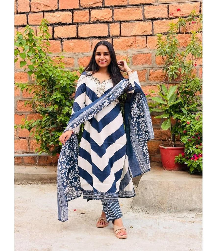 Women Designer Cotton Embroidered Kurta Pant Dupatta Set Indian Bollywood Top Tunic Kurti