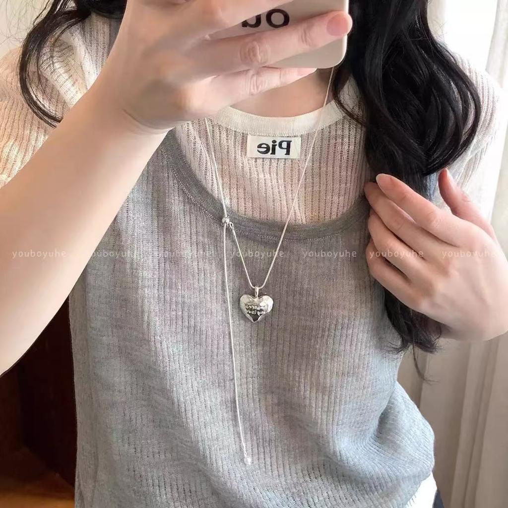 Japanese matte premium leaf pendant necklace women's premium long versatile accessories old retro sweater chain