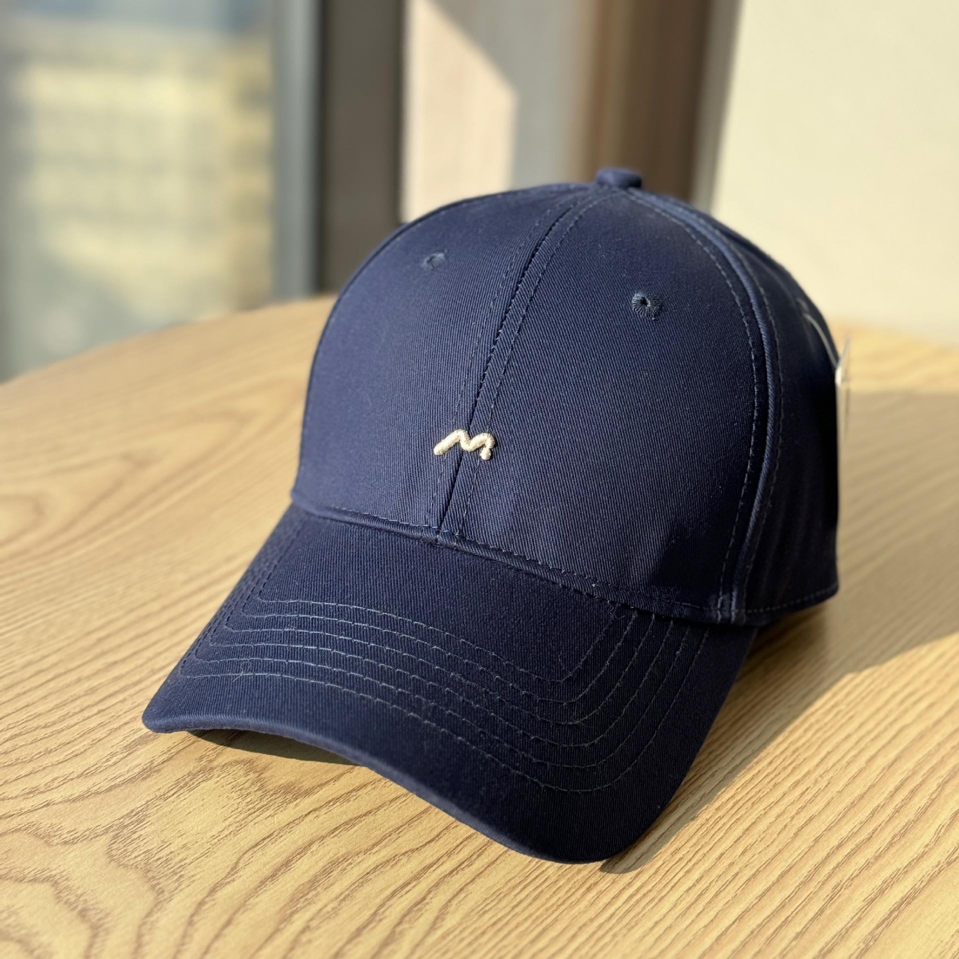 

Korean-style new simple letter-embroidered hard-top baseball cap for women, fashionable and versatile street-style trendy sun-shading cap Adult54-60Adjustable темно-синього кольору