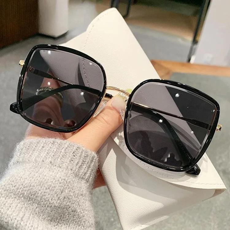 New Square Sunglasses Women Luxury Design Big Frame Gradient Cat Eye Sun Glasses for Women Driving Eyeglasses UV400 Eyewear