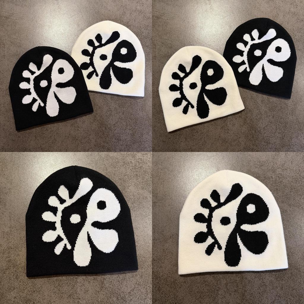 Knitted Hat Unisex Warm Beanie With Colorblock Pattern For Street Style Fashion