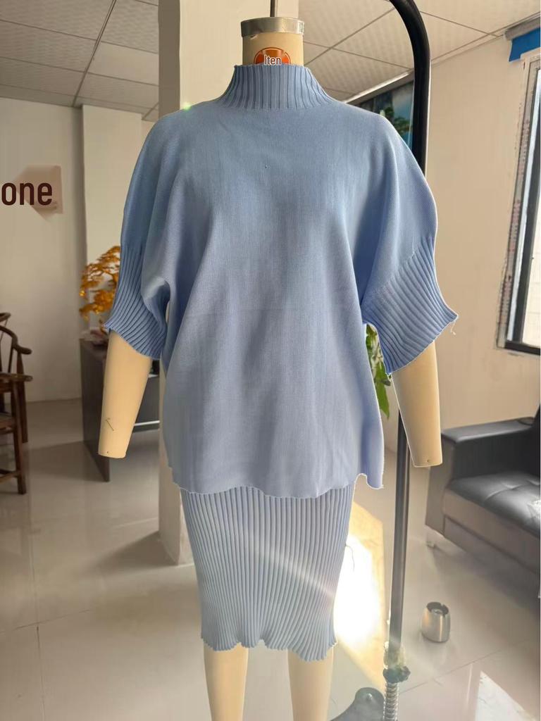 Elegant High-Neck Knit Sweater & Half Skirt Set - Autumn/Winter 2025 Collection