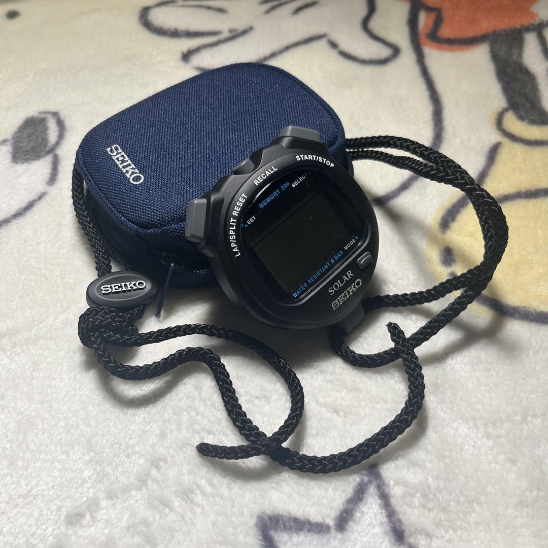 

[Б/У] SEIKO Солнечный секундомер с футляром