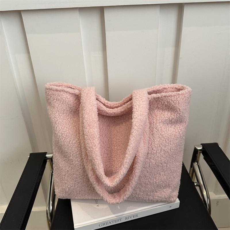 Stylish Korean Plush Tote Bag For Women Large Versatile Handbag Ideal For Daily Use In Trendy Colors