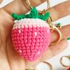 1pc Charming Handmade Crochet Fruit Keychain Creative Cartoon Hand-woven Gradient Strawberry Pendant Decoration Crafts