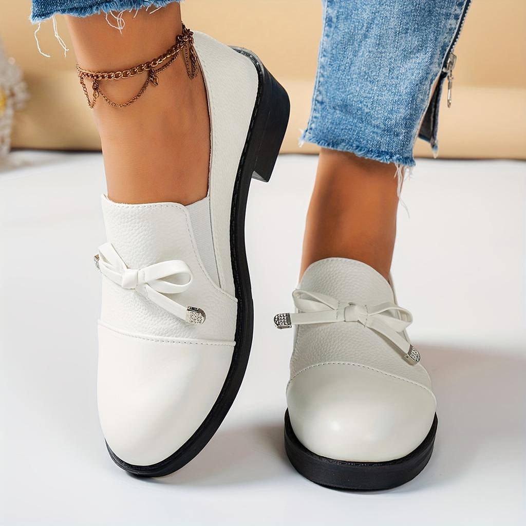 Festive Plaid Bow Flats: Lightweight, Comfortable, And Stylish for All Seasons