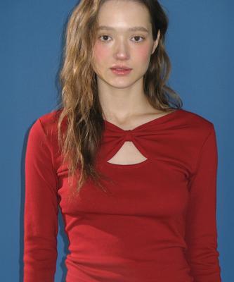 RONRON Knot Ribbon Slit Long Sleeve Red