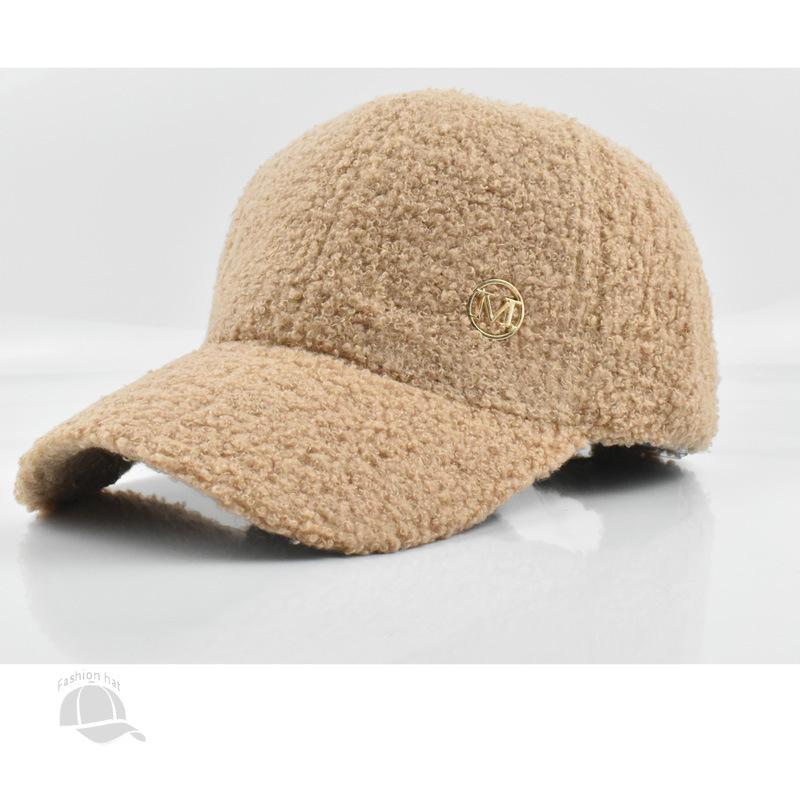 Winter Solid Color M Logo Baseball Cap - Women's Lamb Wool Peaked Hat, Outdoor Warm Casual Fashion Fluffy Visor
