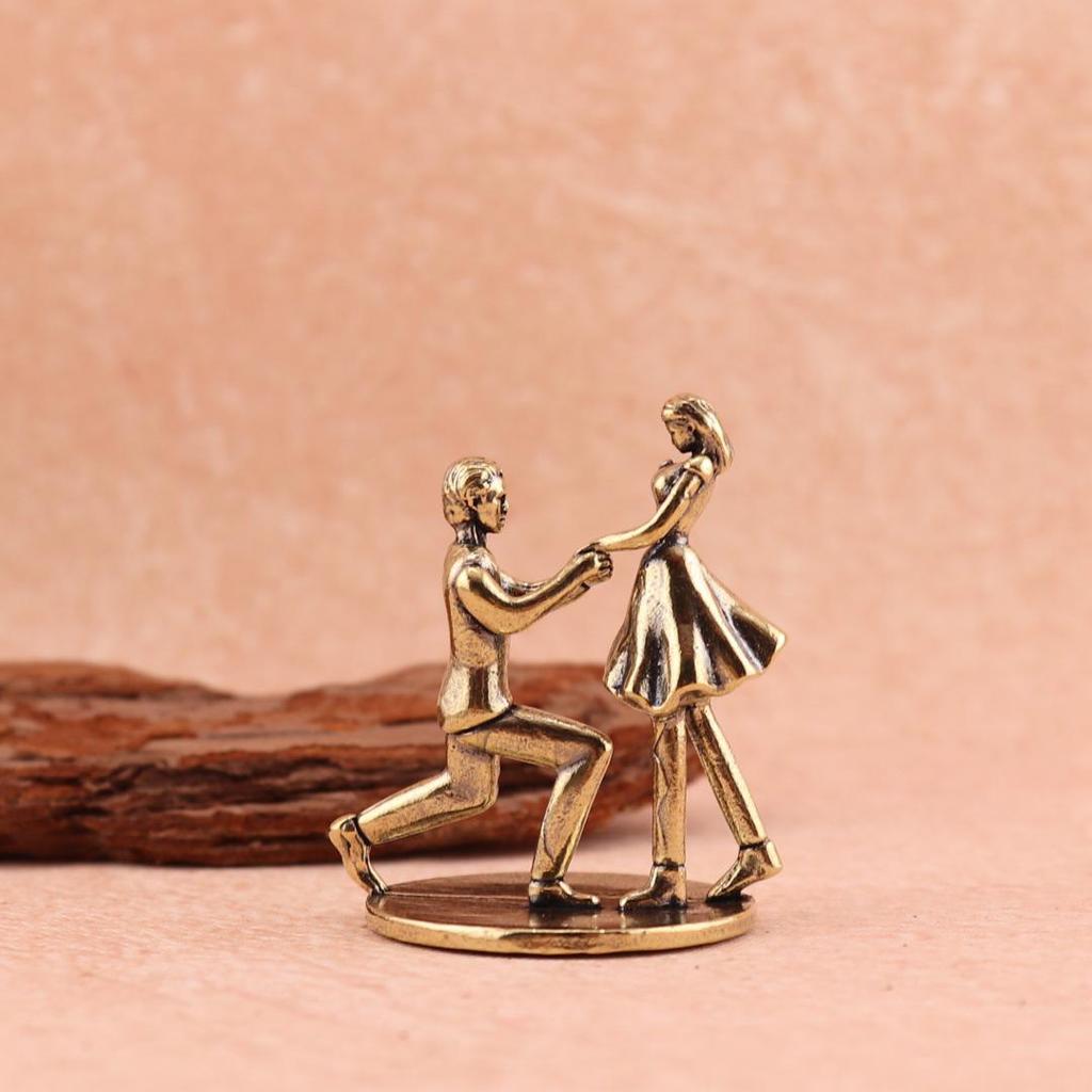 Pure Brass Decorative Ornament for Couples - Newlyweds' Home Living Room Happiness Enhancer