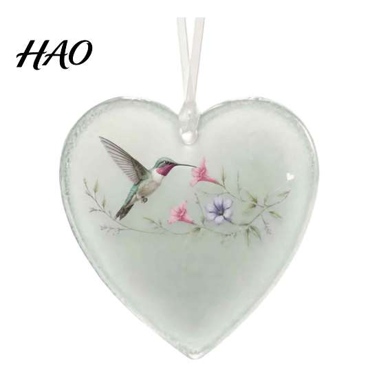 Creative Home Garden Ornament Heart Shaped Acrylic Hanging Pendant for Car Rear View Mirror, Mirror Charm Translucent Christmas Tree And Keychain