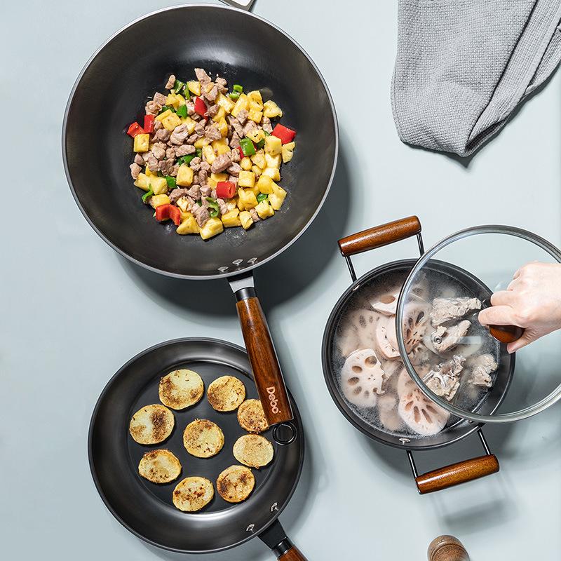 Debo LaSalle Non-stick Cookware Set: Wok, Induction & Gas Compatible, 3-Piece Package Size: 520*135*335mm