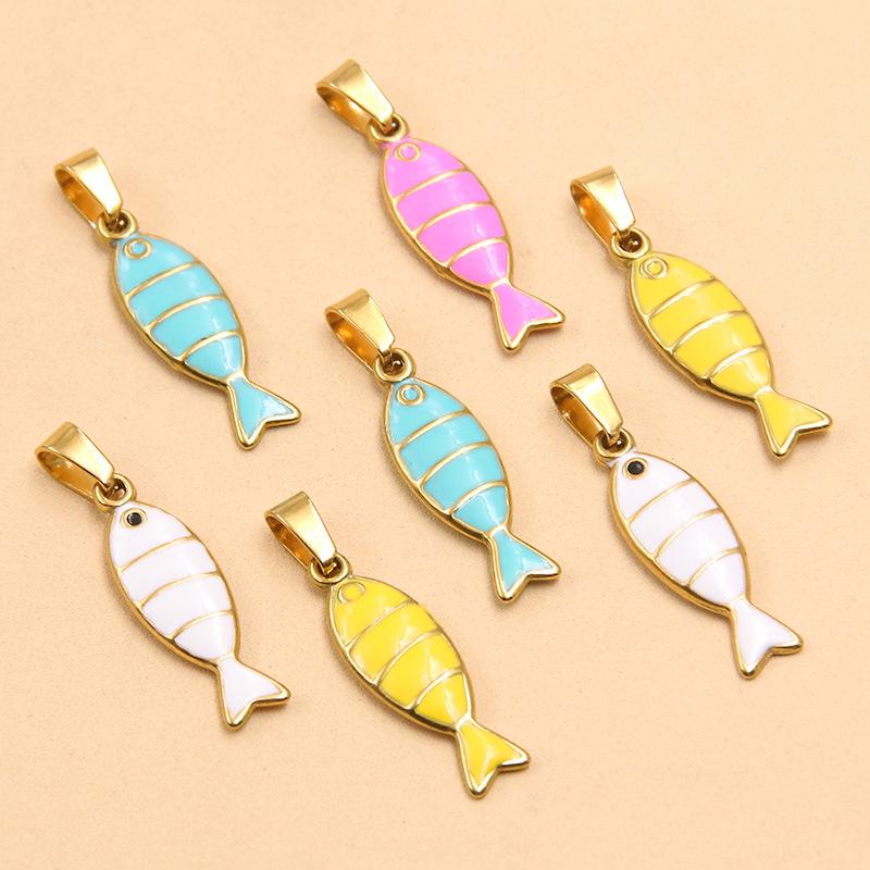 Breloque Poisson Crabe Rayé Or & Émail - Accessoires DIY pour Collier, Bracelet, Boucles d'Oreilles (2 Styles, Acier Inoxydable)