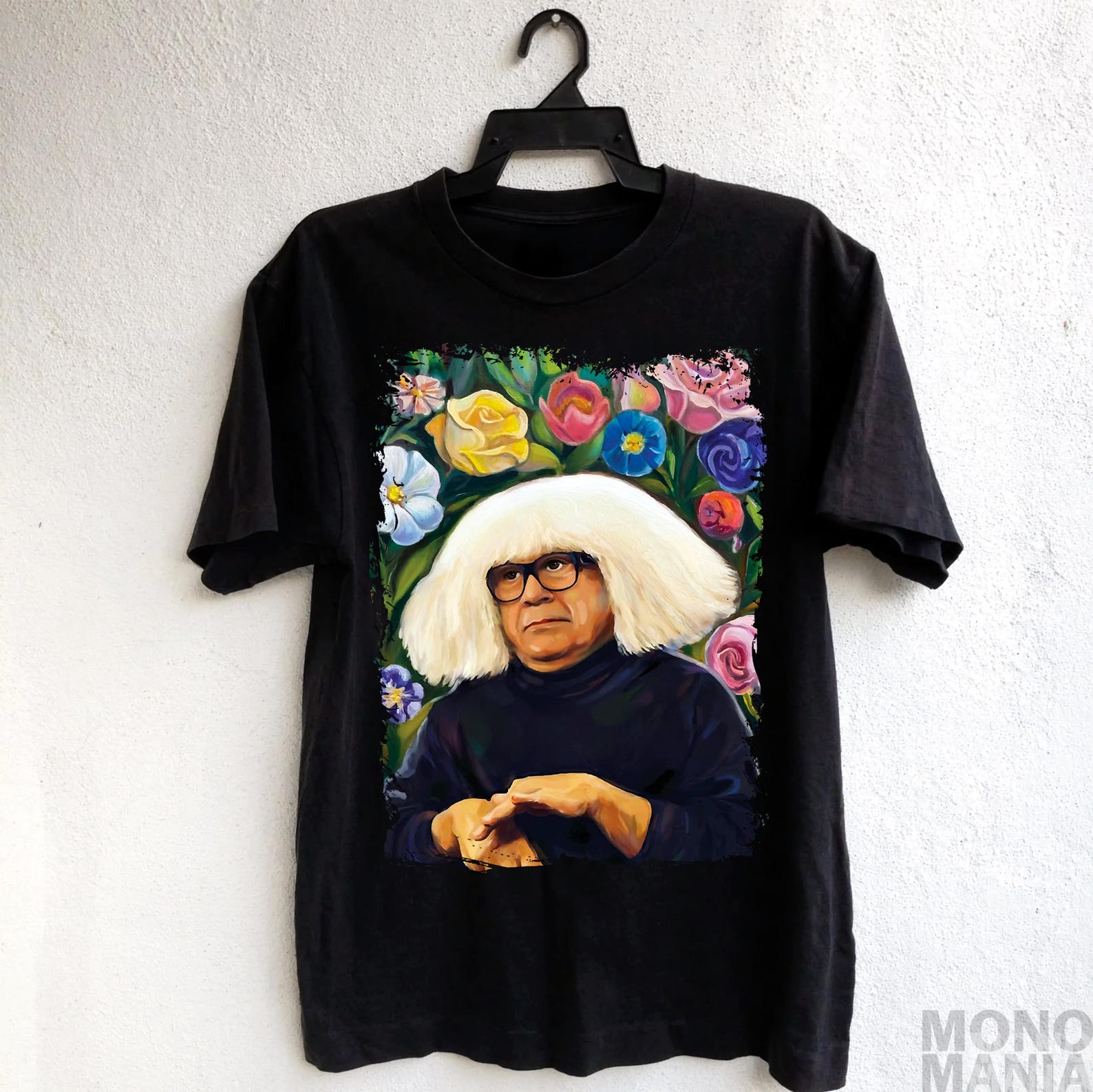 It s Always Sunny In Flowers Shirt, Frank Reynolds Shirt, ongo gablogian, Danny DeVito Shirt, Sitcom tee S