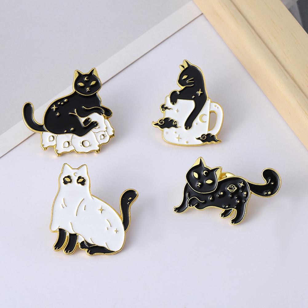 Animal Cartoon Cat Brooch Girls Cute Jewelry Pins For Backpack Women Clothes Accessories