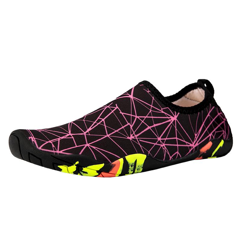 New Unisex Water Athletic Shoes Barefoot Quick-Dry Aqua Yoga Socks Easy Slip-On For Men Women Barefoot Surfing Upstream Athletic Shoes 35-47