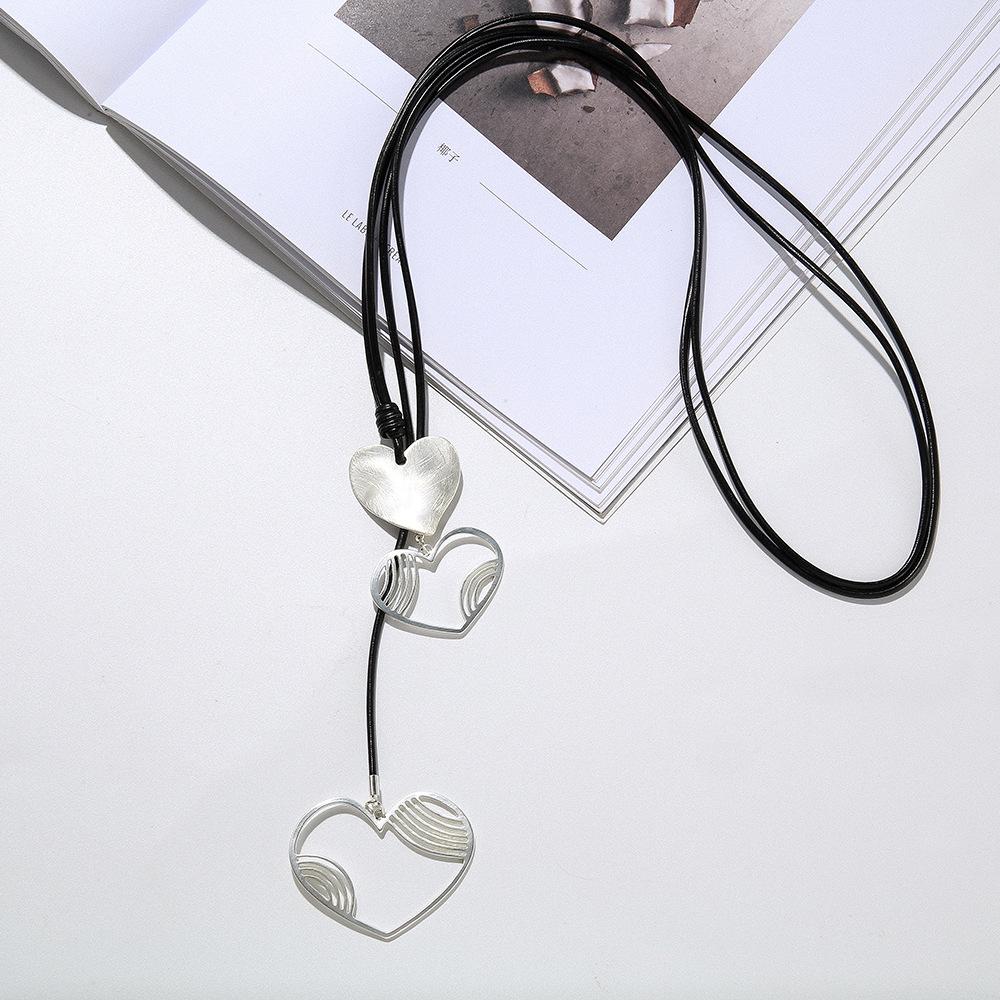 Atmospheric Simple Heart-Shaped Fringed Fashion Women S High-End Pendant Long Sweater Chain