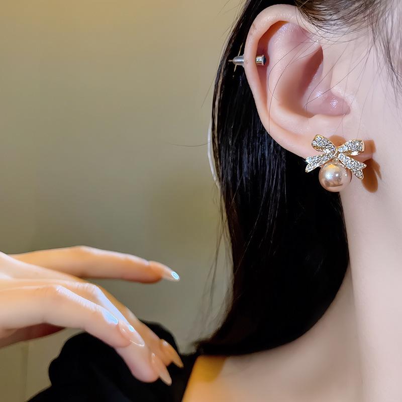 Korean Bow-Knot Pearl Earrings: Niche, Luxurious High-End Design