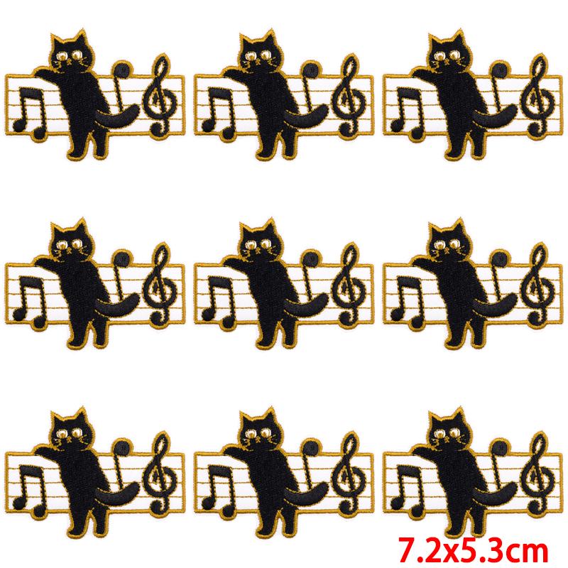 10Pcs/Lot Animal Embroidery Patch Iron On Patches For Clothing Cartoon Embroidered Patches For Clothes Cute Cat Patch Applique