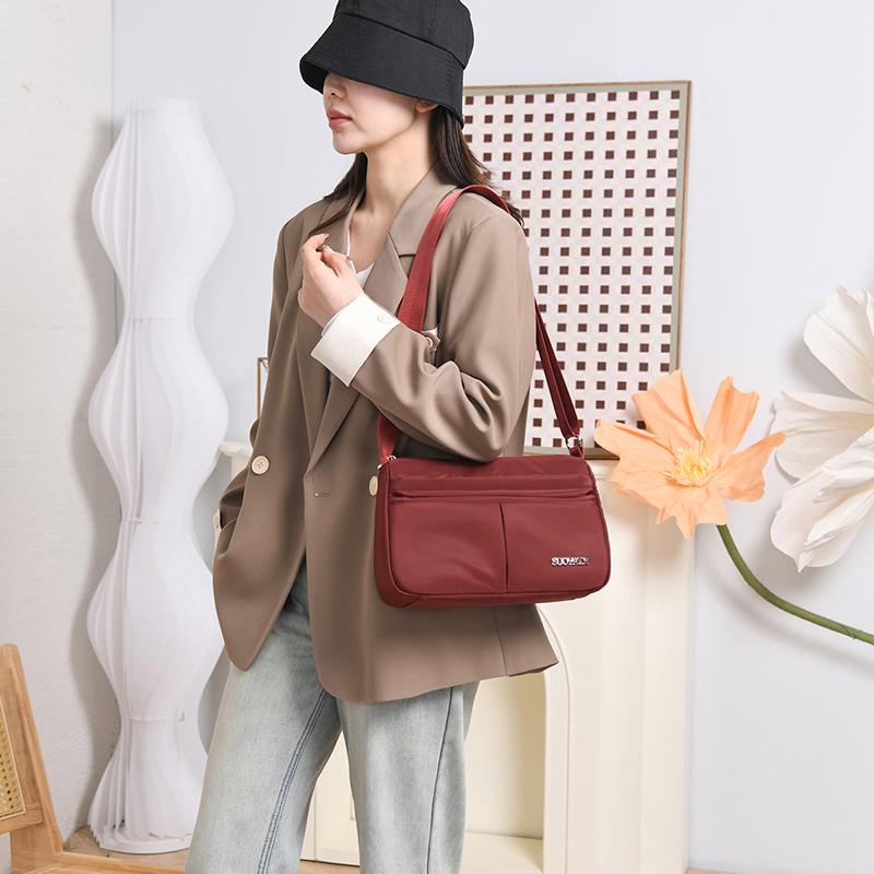 Shoulder Bag Women's Large Capacity Water-repellent Crossbody Bag Middle-aged Mother's Bag