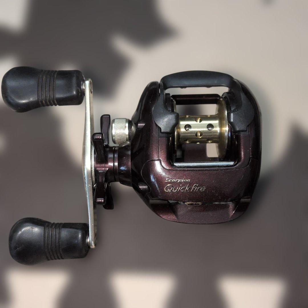 Used Shimano Scorpion Quickfire bait reel