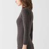 Gunze HOTMAGIC MH9545 Long Sleeve Thick Brushed High Black Motif Women's Innerwear, Fabric, Moisture-Wicking, Heat-Generating, Warm, Neck,