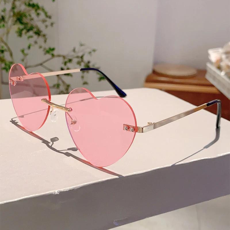 

KAMMPT Rimless Heart Shaped Sunglasses Women 2024 New Cute Beach Vacation Shades Trendy Fashion Brand Design Vintage Sun Glasses golden розовый