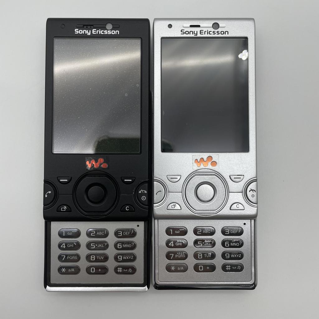 Repasovaný originální mobilní telefon Sony Ericsson W995 GMS 3G s 1 SIM
