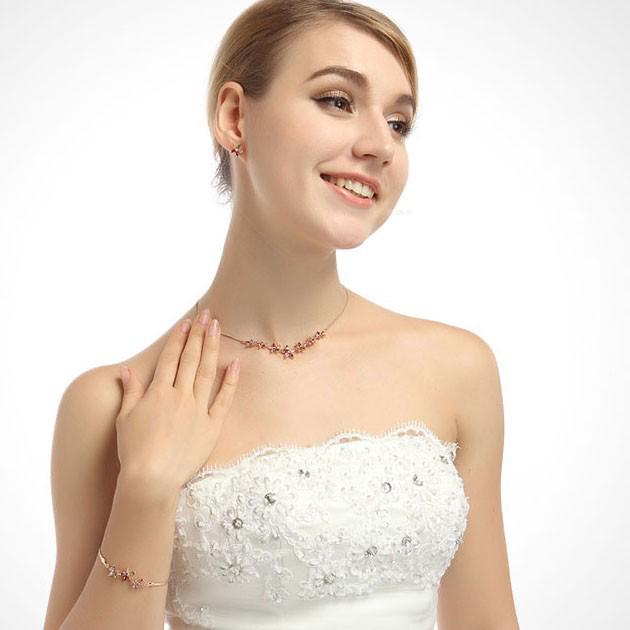 Jinse Koreanische Florale Zirkon Kupfer Ohrringe - Trendiges Pferdeaugen-Design