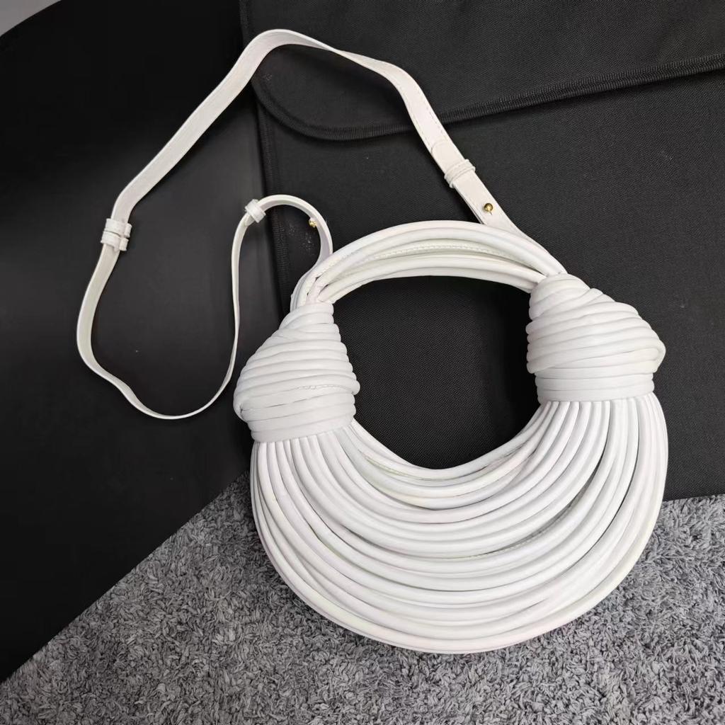 Fashion Handbag Bag Women'S High Sense Niche Design Personalized Noodle Bag Foreign Style Messenger Bag Women'S Tide Weaving