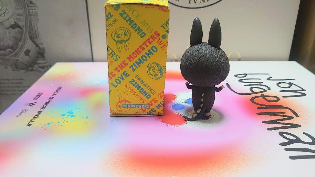 [USED] POPMART×HOW2WORK THE LITTLE MONSTERS Series 4