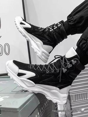 Men's High-Top Winter Leather Motorcycle Boots with Velvet Lining