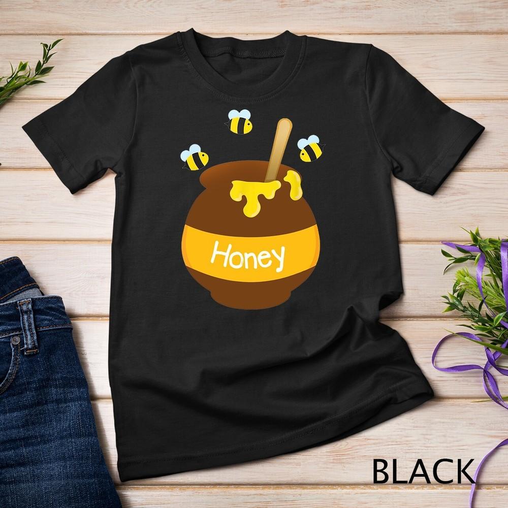 

Honey Pot Cute Bee Buzzing Beehive Flying Funny Beekeeping Unisex T-shirt 4XL