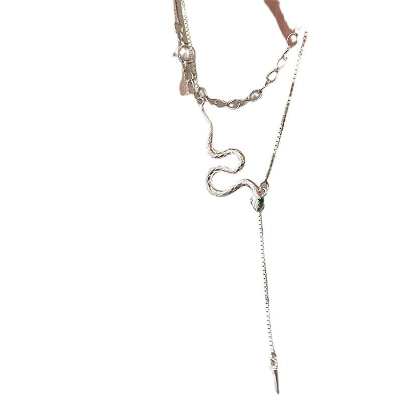 Simple Design Sense Snake Fringed Necklace Female Niche Personality Unique Exquisite Fashion Versatile Neck Chain Sweater Chain