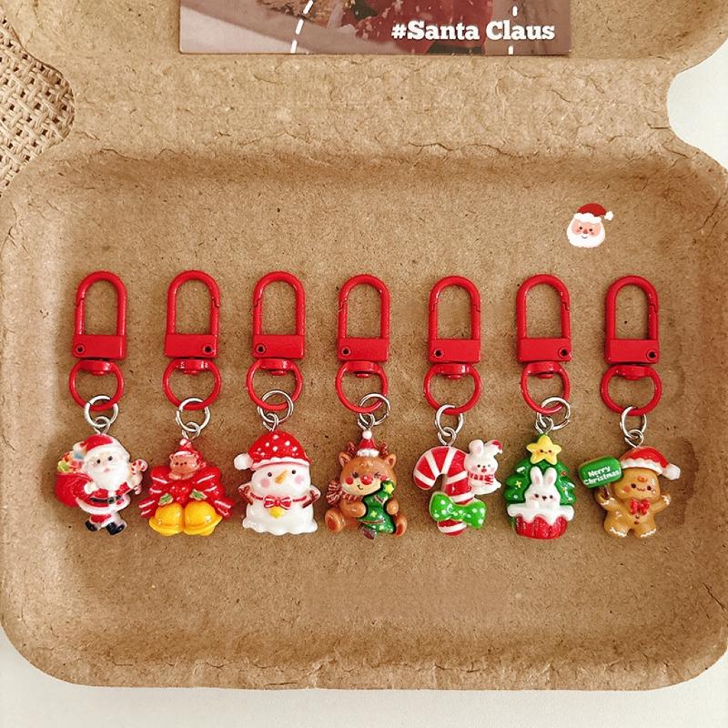 Cartoon Christmas Keychain Cute Santa Snowman Elk Keyring Xmas Party Favors Bag Pendant New Year Gift