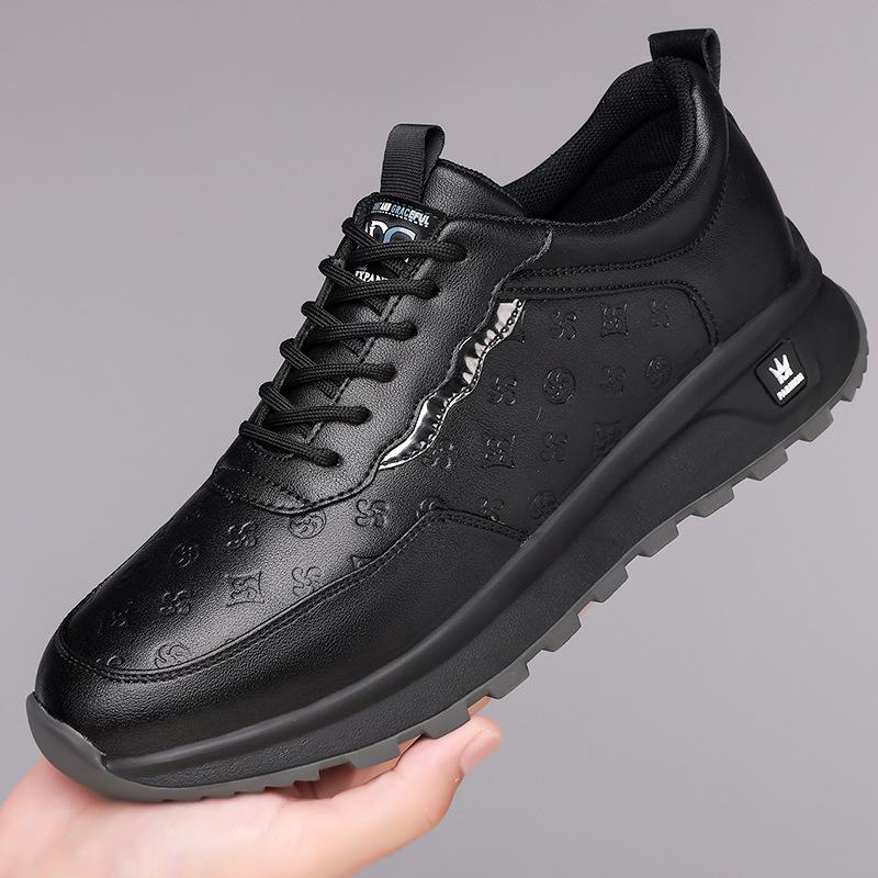 

Новые мужские туфли из коровьей кожи, повседневные спортивные туфли, молодежные осенние классные черные кожаные кроссовки 44 чёрный