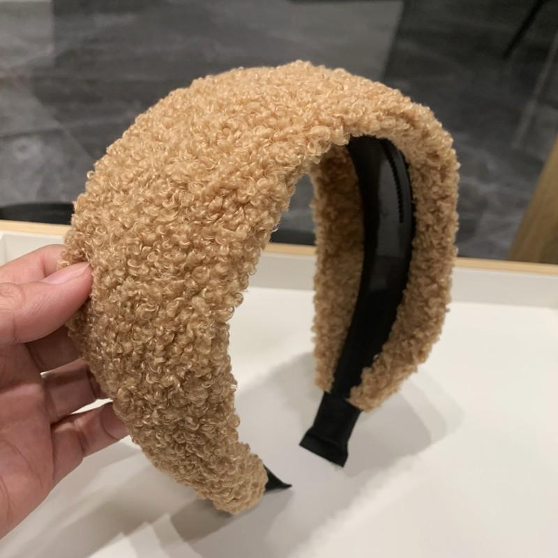 

Женская высококлассная красная повязка на голову с широкими полями из овечьей шерсти - осенне-зимняя повязка для волос с макушкой в виде черепа, идеально подходит для рождественских и новогодних праздников.